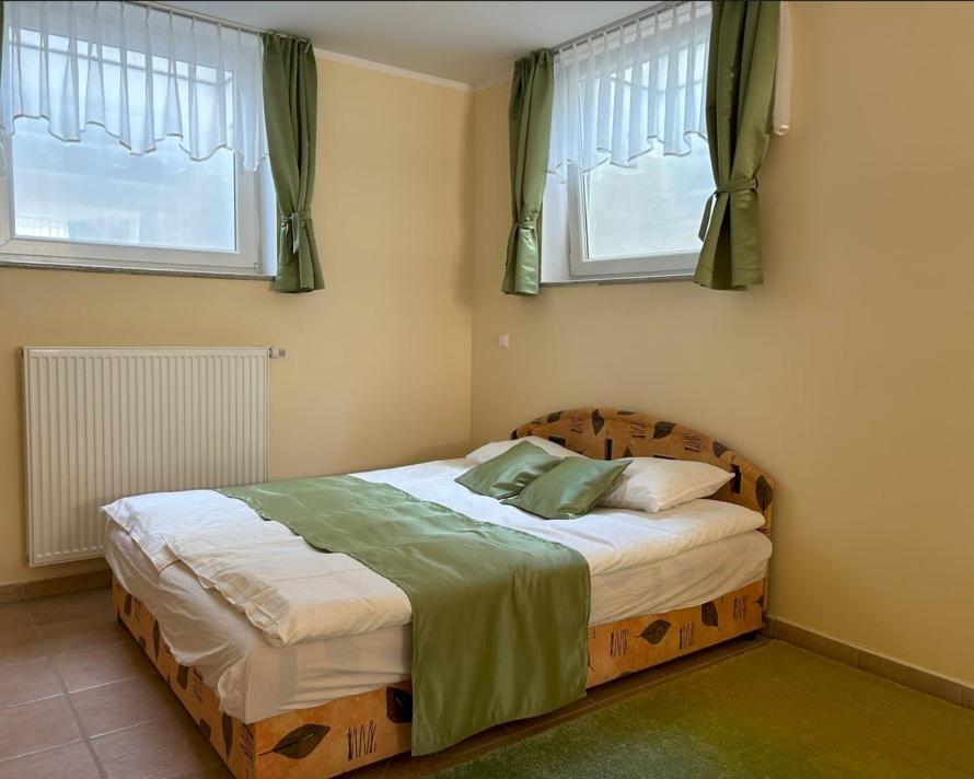 Sos Apartments Radovljica Extérieur photo